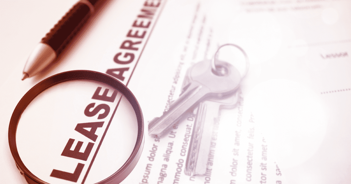 signing a lease agreement